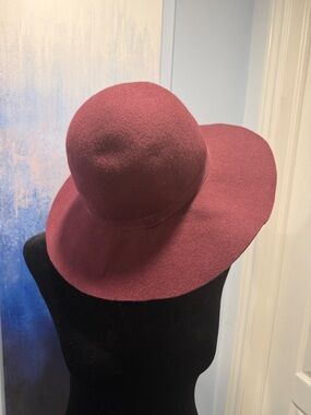 H&M Wide Brim Floppy Hat - Wine